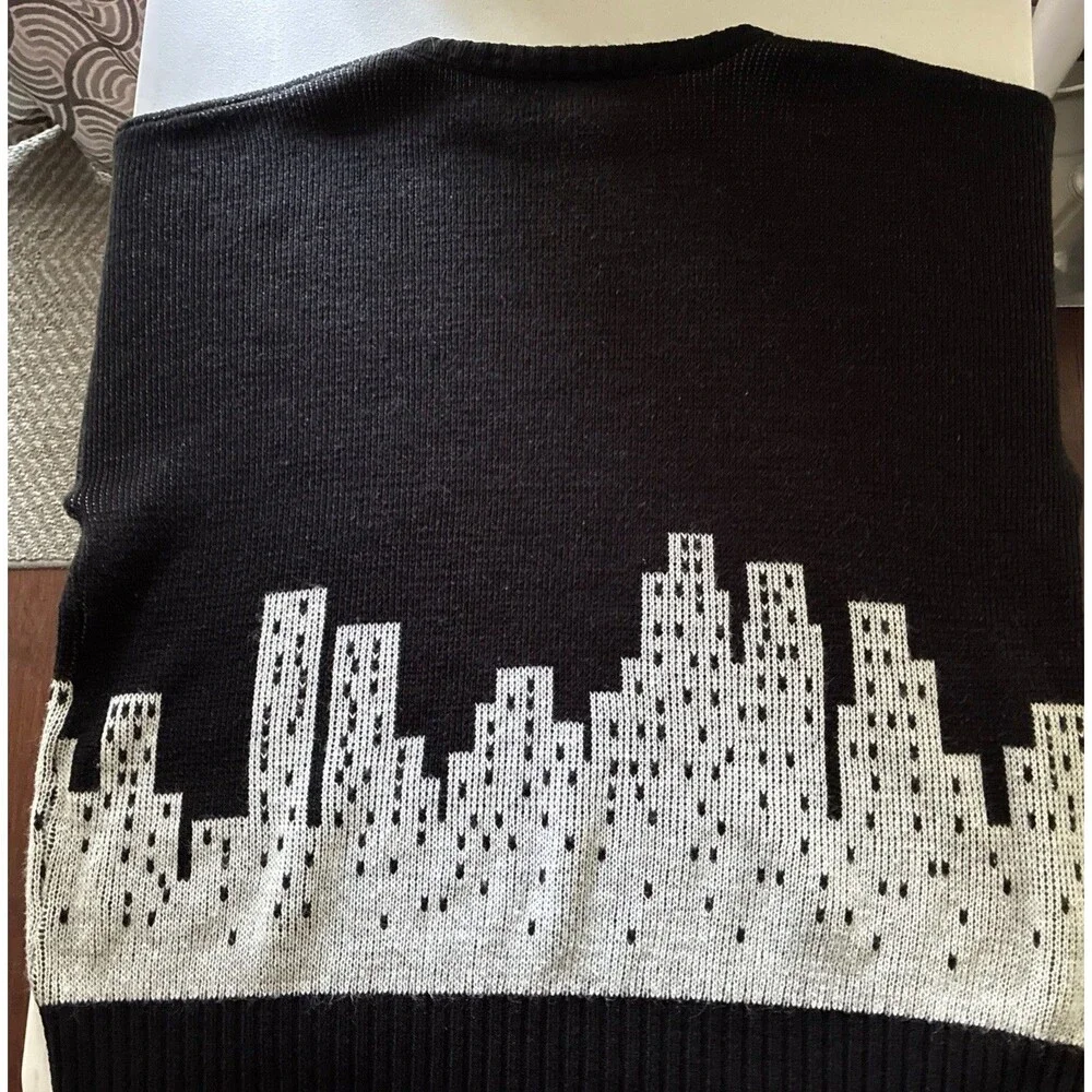 VTG Sweater New York Graphic Knit Pullover Crewneck Black Long Sleeve USA Made